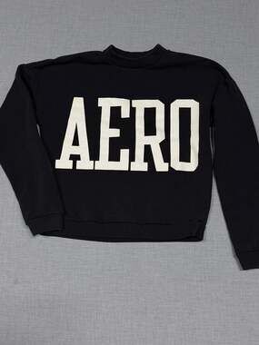 Aéropostale Black Crewneck Pullover Sweatshirt